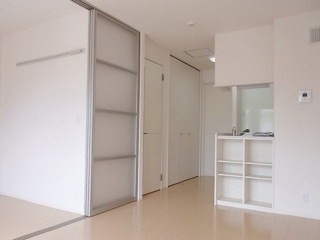 その他部屋・スペース　★半透明の３連間仕切り・ライトスルースクリーン仕様★