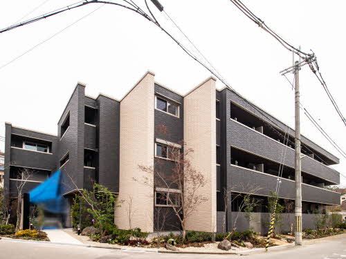 建物外観　積水ハウスの賃貸住宅「シャーメゾン」