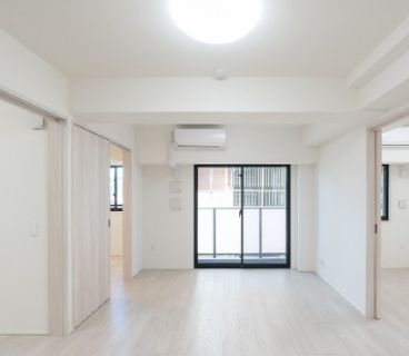 居室・リビング　ゆったり過ごせる居間です