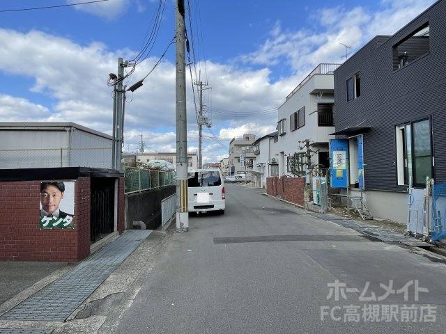 その他　前面道路（その他）まで1m