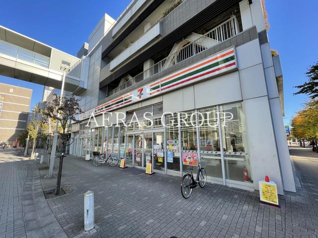 コンビニ　セブン-イレブン 篠崎駅西口店（コンビニ）まで244m