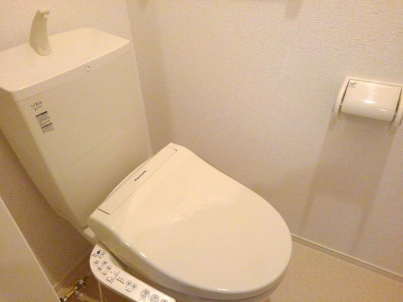 トイレ　図面と現状に相違がある場合には現状を優先