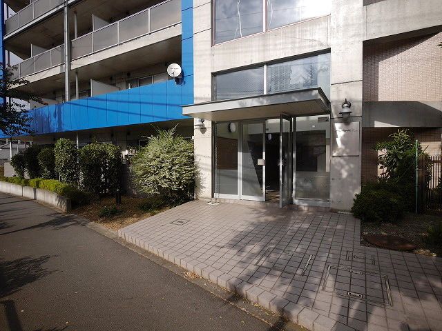 エントランス　★お部屋探しは株式会社タウンハウジング東京まで★