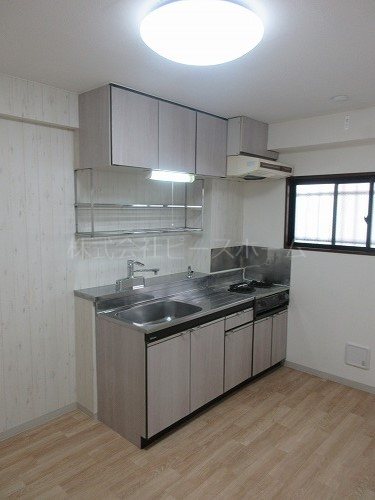 キッチン　※別号室参考写真