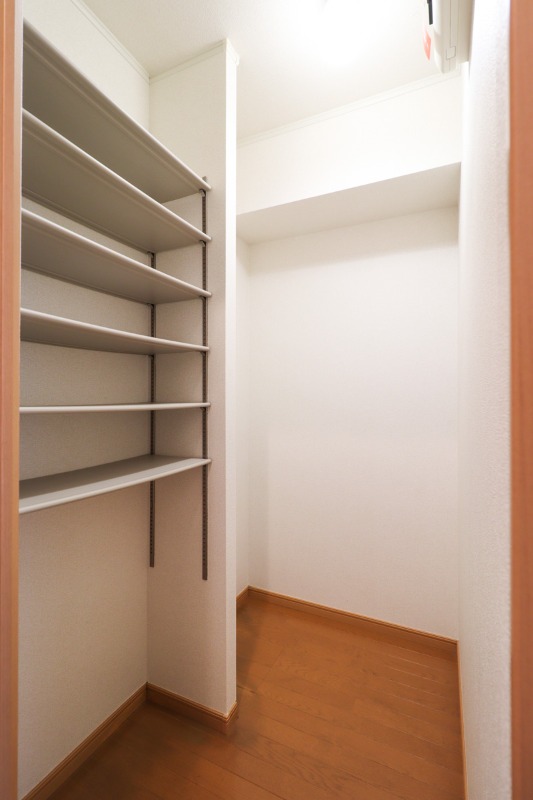 収納　図面と現状に相違がある場合には現状を優先