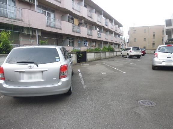 駐車場　★駐車場スペースです★