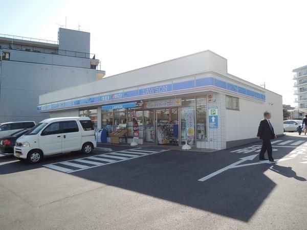 コンビニ　ローソン　芦花公園店（コンビニ）まで682m