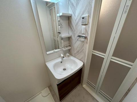 洗面設備　洗髪洗面化粧台