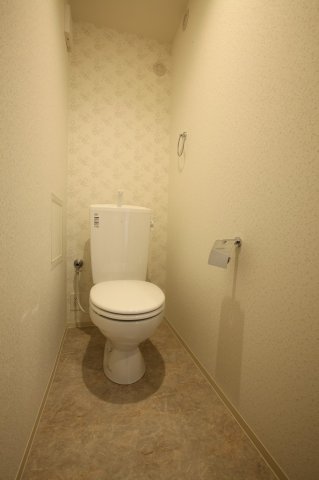 トイレ　清潔感のあるトイレです