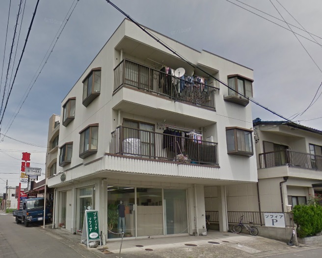 建物外観　外はこのようになっています