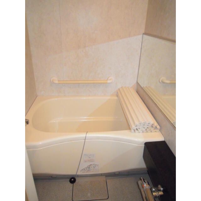 バス・シャワールーム　☆ゆっくりくつろげるお風呂☆