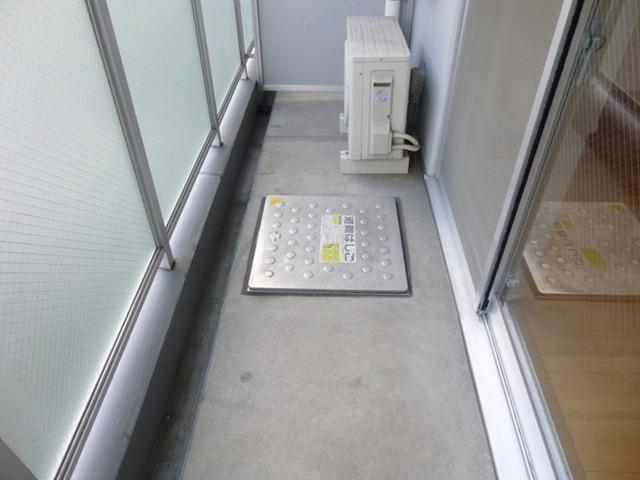 バルコニー　※別室参考写真