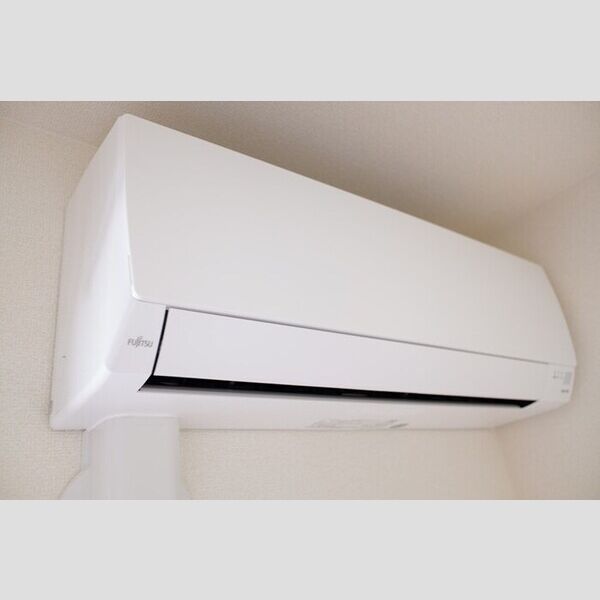 居室・リビング　エアコン