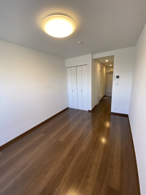 居室・リビング　清潔感のあるお部屋で気分が上がります。