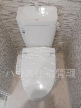 トイレ　シャワー付トイレ