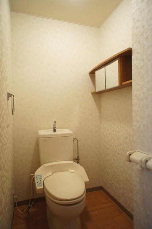 トイレ　図面と現状に相違がある場合には現状を優先