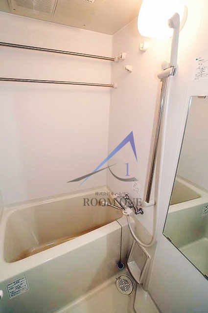 バス・シャワールーム　お風呂です。