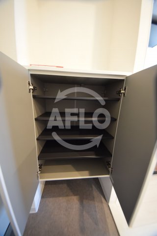 収納　LIVIAZ NAMBA RENOM　シューズBOX