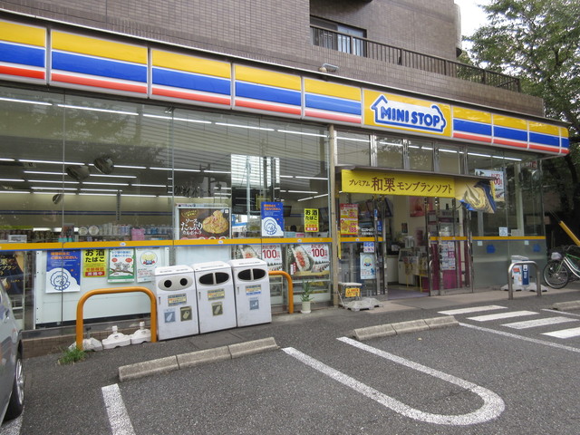 コンビニ　ミニストップ（コンビニ）まで218m
