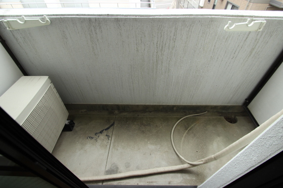 バルコニー　※別号室の写真です