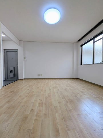 その他部屋・スペース　広々とした洋室９帖