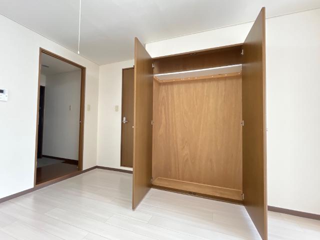 収納　リビング収納