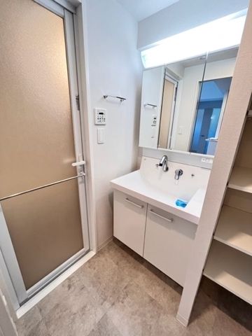 洗面設備　☆嬉しい独立洗面台☆