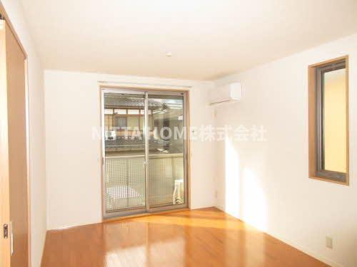 居室・リビング　角部屋＊リビング広々12.2帖です☆彡