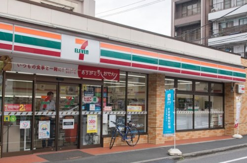 コンビニ　セブンイレブン 墨田菊川1丁目店（コンビニ）まで552m