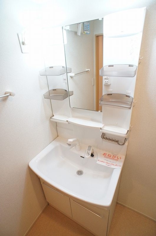 洗面設備　図面と現状に相違がある場合には現状を優先