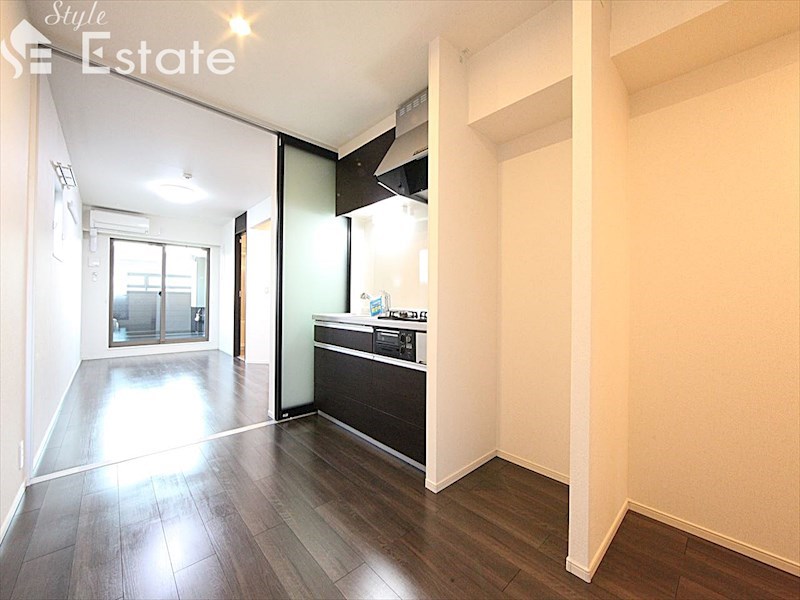 居室・リビング　内装