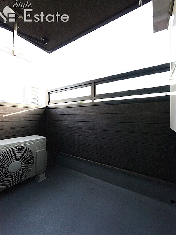 バルコニー　バルコニー