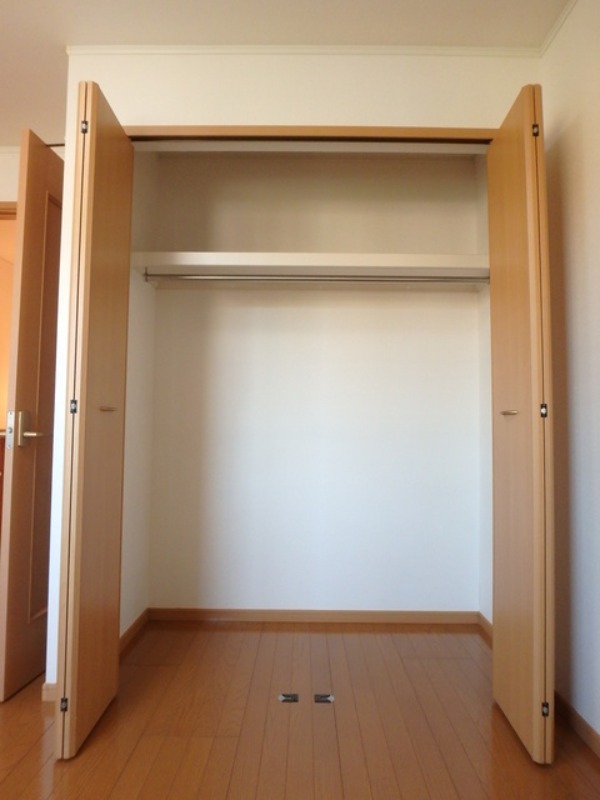 収納　図面と現状に相違がある場合には現状を優先