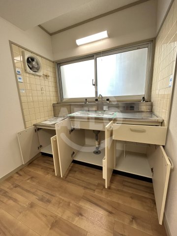 キッチン　菊川マンション　システムキッチン