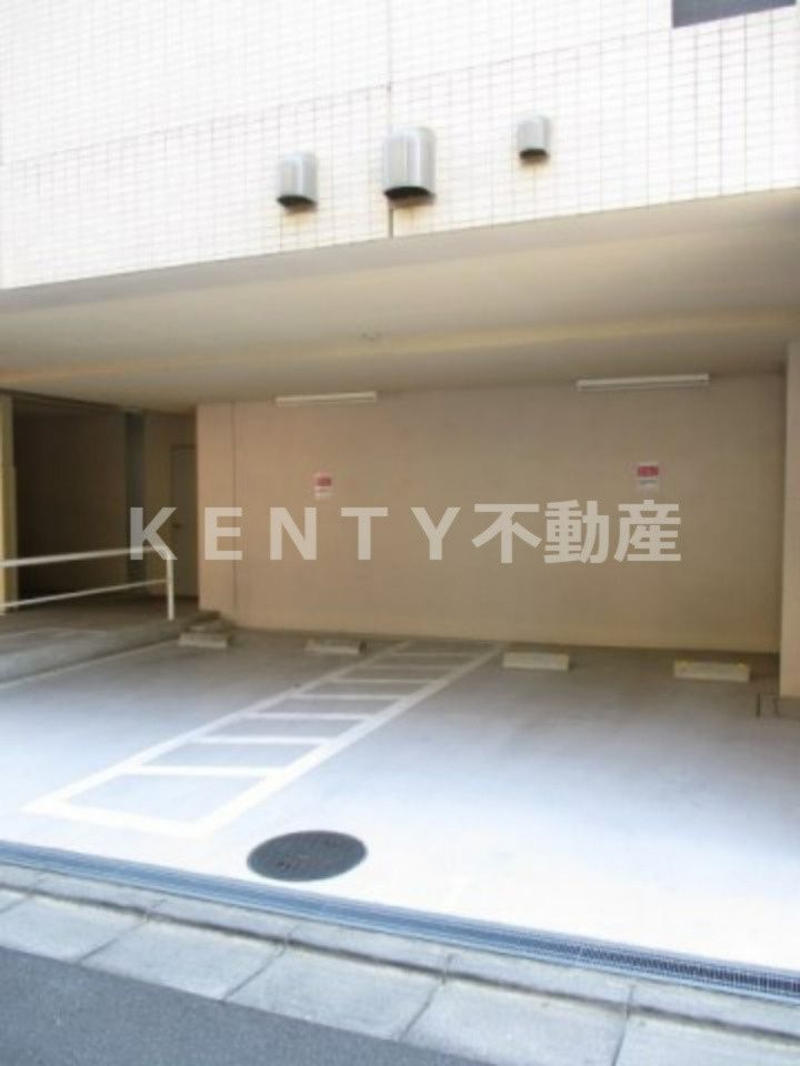 駐車場　駐車場完備です