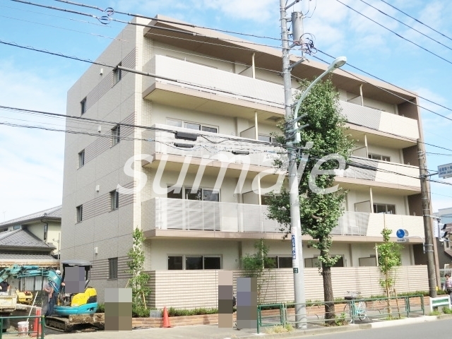 建物外観　タイル張りのおしゃれな外観です！！