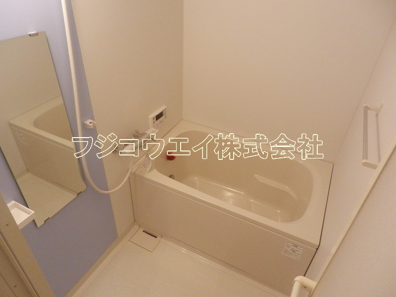 第3メゾン小茂根の風呂写真