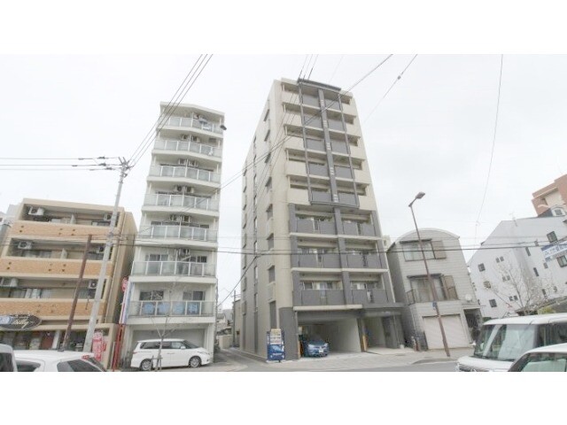 建物外観　吉塚駅チカの人気デザイナーズマンションです