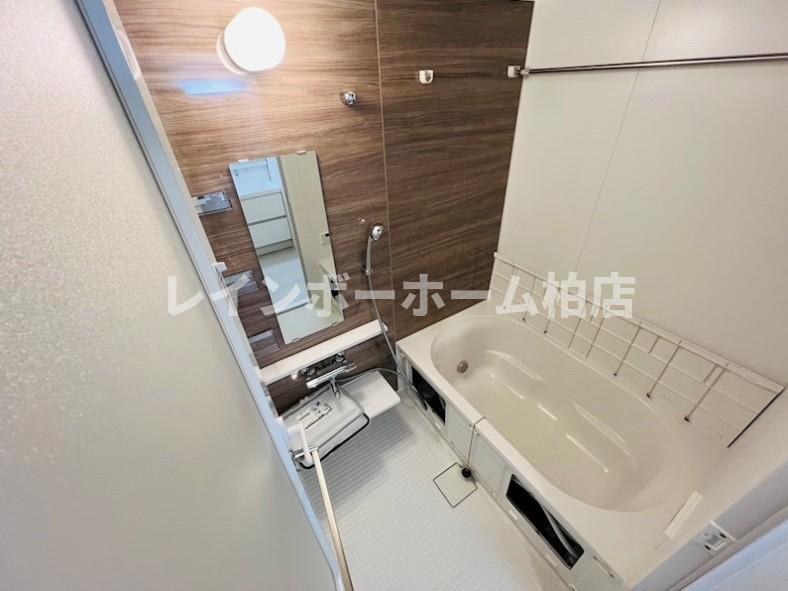 バス・シャワールーム　別部屋。参考写真。