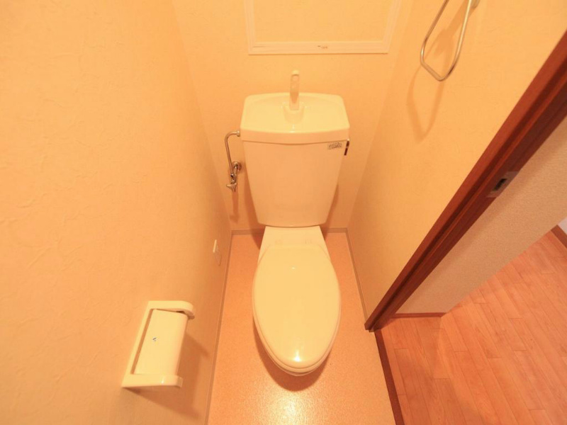 トイレ　トイレ（お風呂トイレ別）温水洗浄便座取り付け可