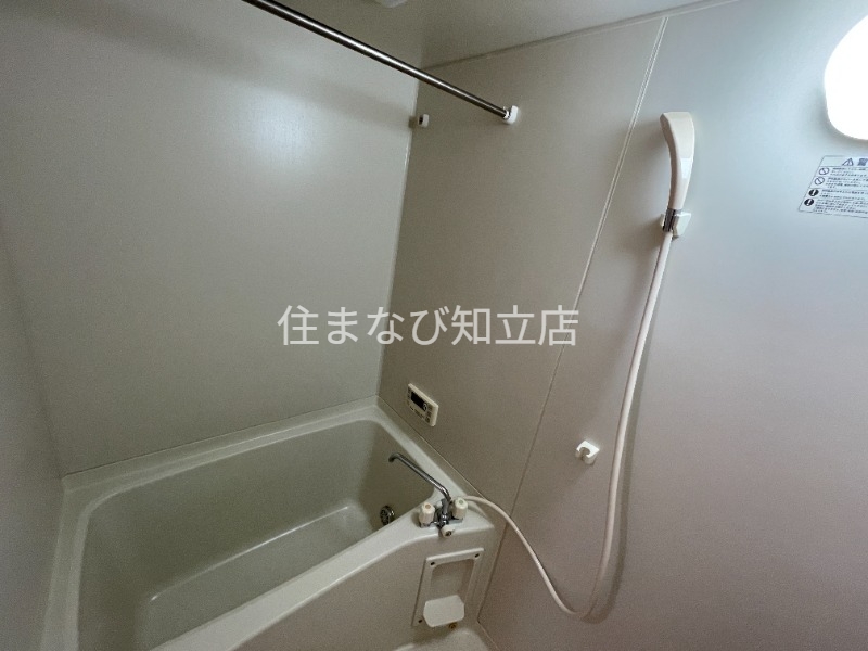 バス・シャワールーム　同型別部屋写真