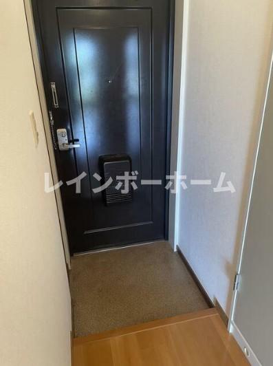 玄関　シンプルで使いやすい玄関です