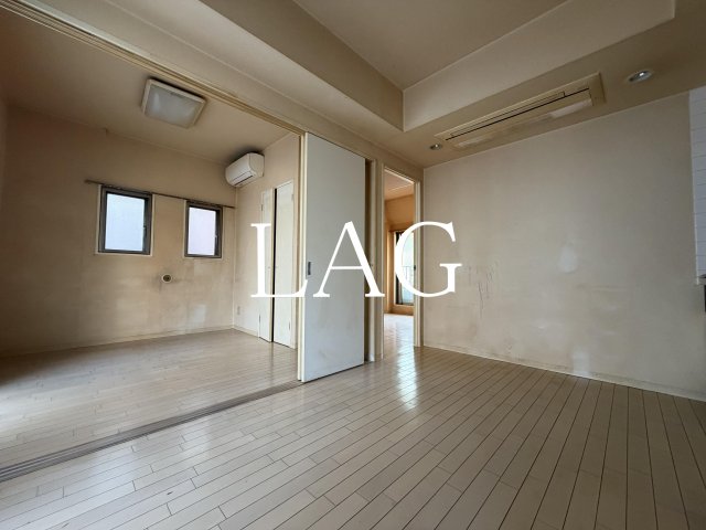 居室・リビング　洋室のお部屋です。