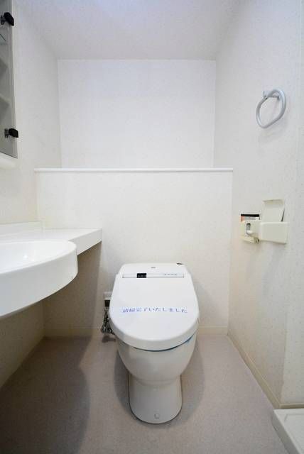 トイレ　別部屋参考写真