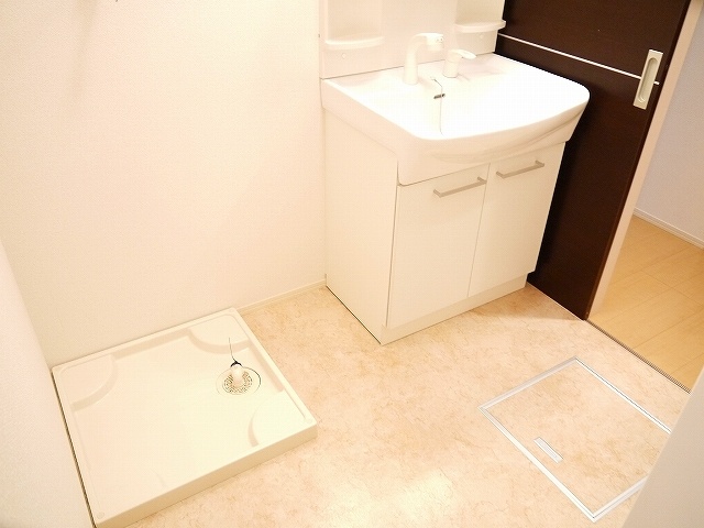 その他設備　室内洗濯機置き場があります