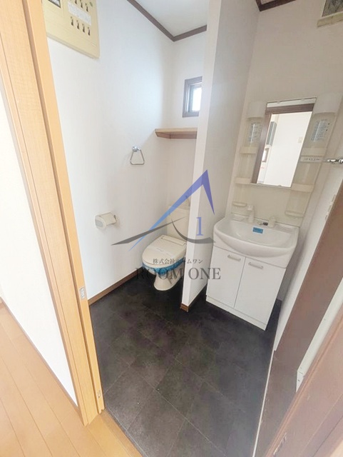 トイレ　トイレです。