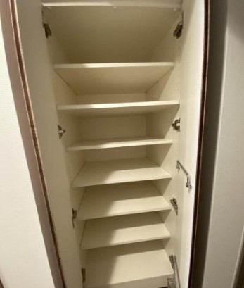 収納　写真は同タイプ住居です