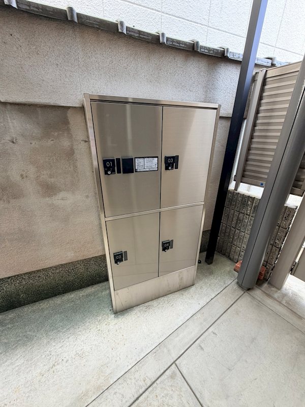 エントランス　便利な宅配BOX★