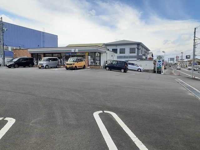 コンビニ　セブンイレブン島原北門町店（コンビニ）まで846m