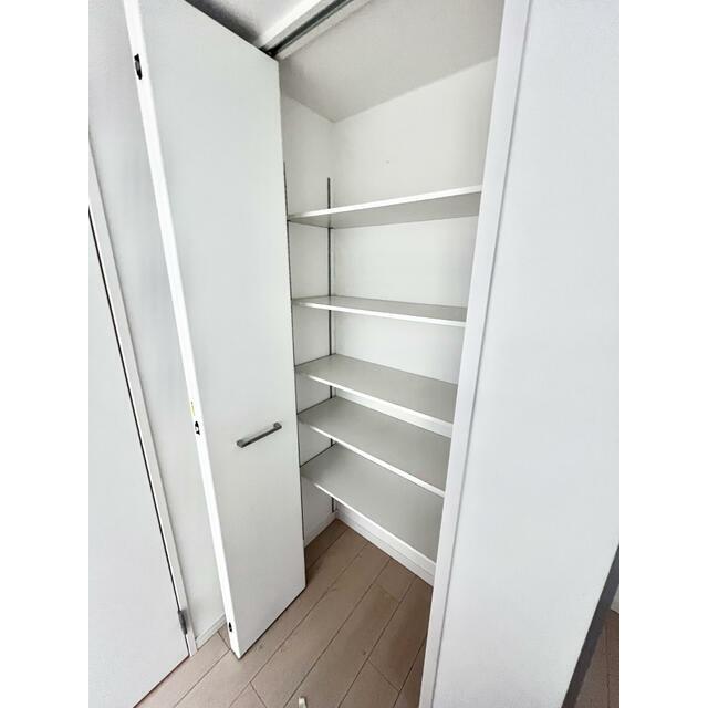 収納　参考写真（同物件別部屋）